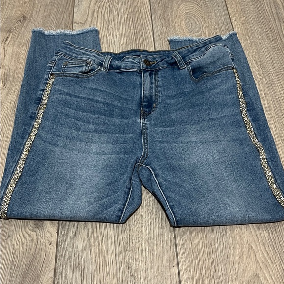 High Rise Rhinestone Side Denim Jeans Size Medium - Picture 2 of 6
